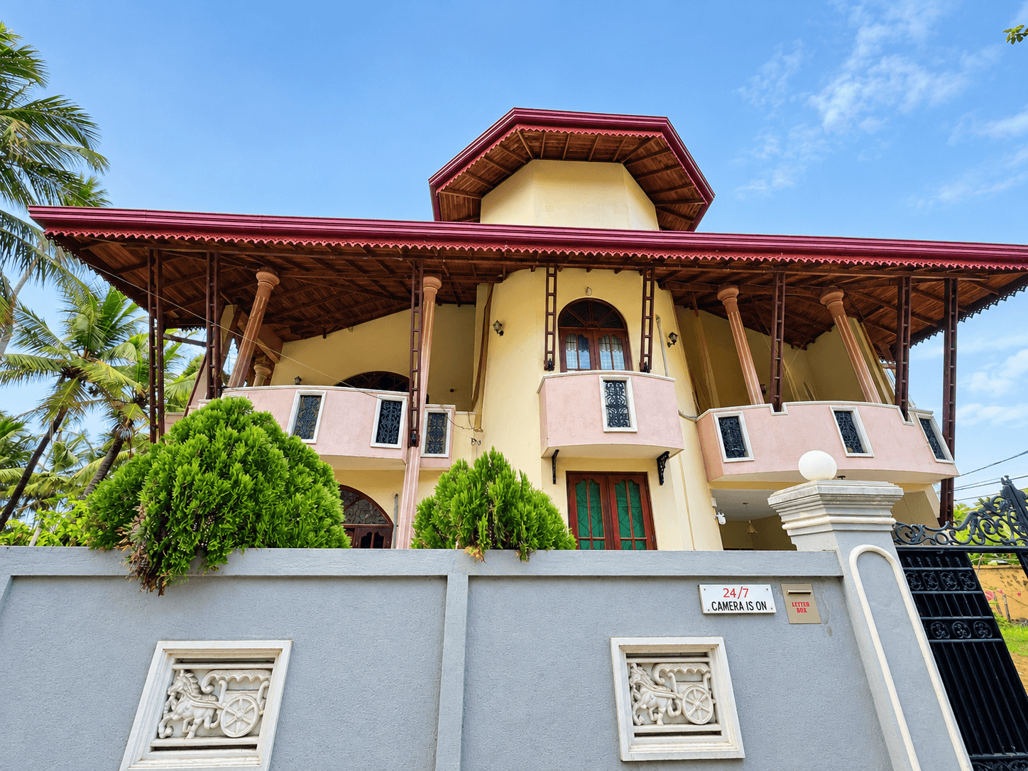 2-Storey House for Sale in Uswetakeiyawa